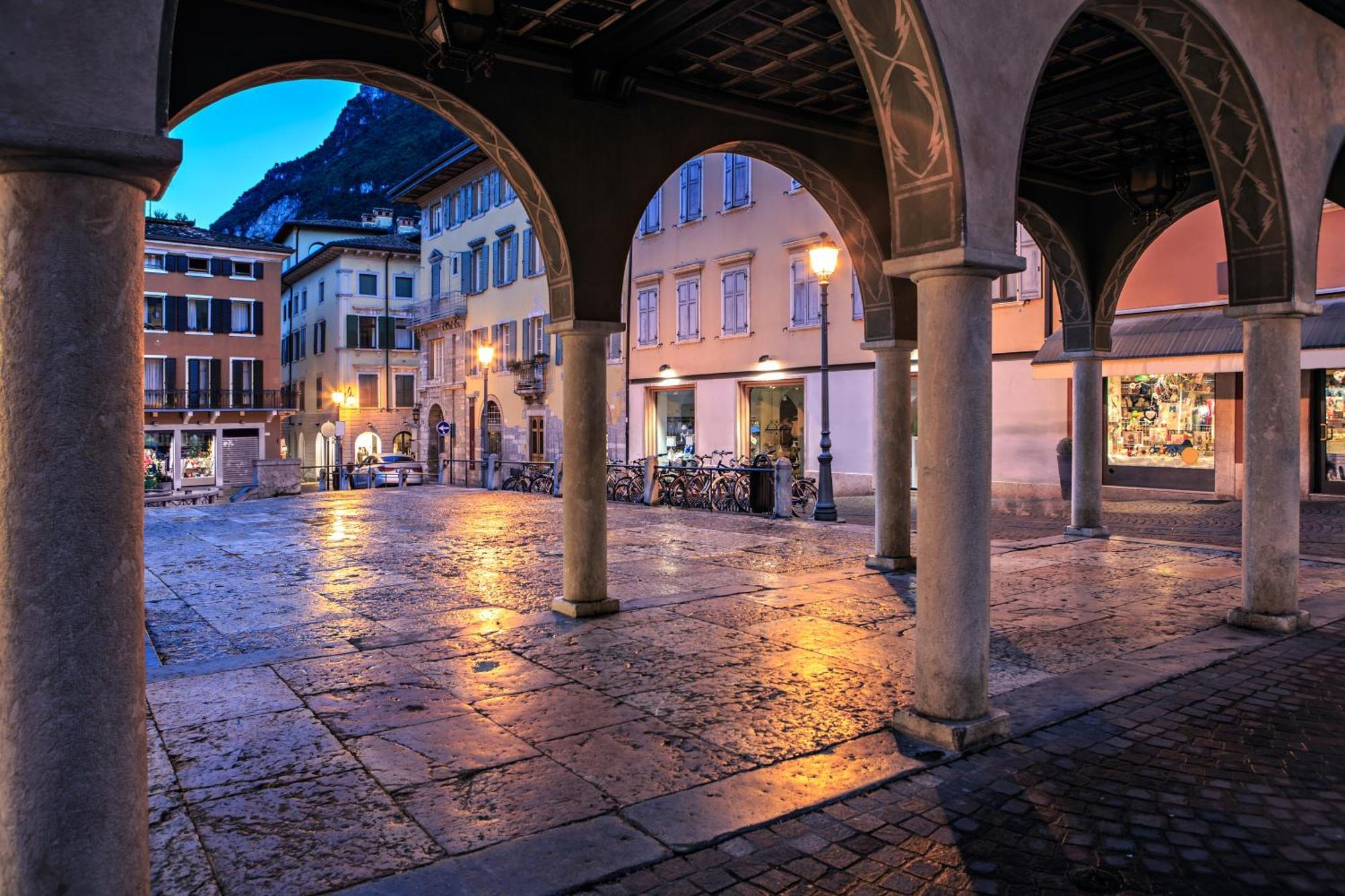 Residenza Lago D'Argento - Happy Rentals Riva del Garda Buitenkant foto